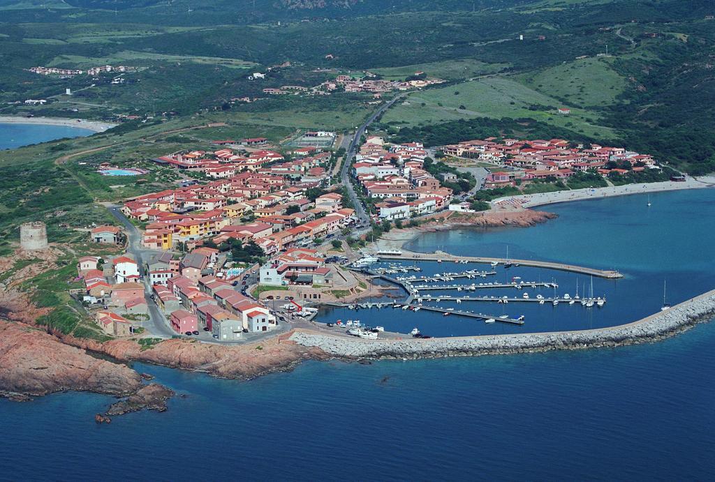 Isola Rossa Appartamenti Superior Exterior photo